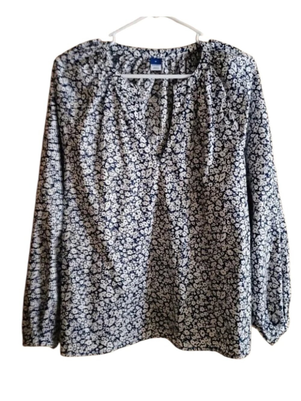Old Navy top, cotton top, cotton blouse, Old navy blouse, spring top